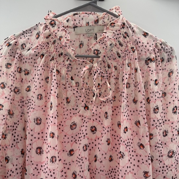 Loft‎ Petite Pink Daisey Ruffle Tie Neck Long Sleeve Blouse Sz SP - Picture 4 of 11